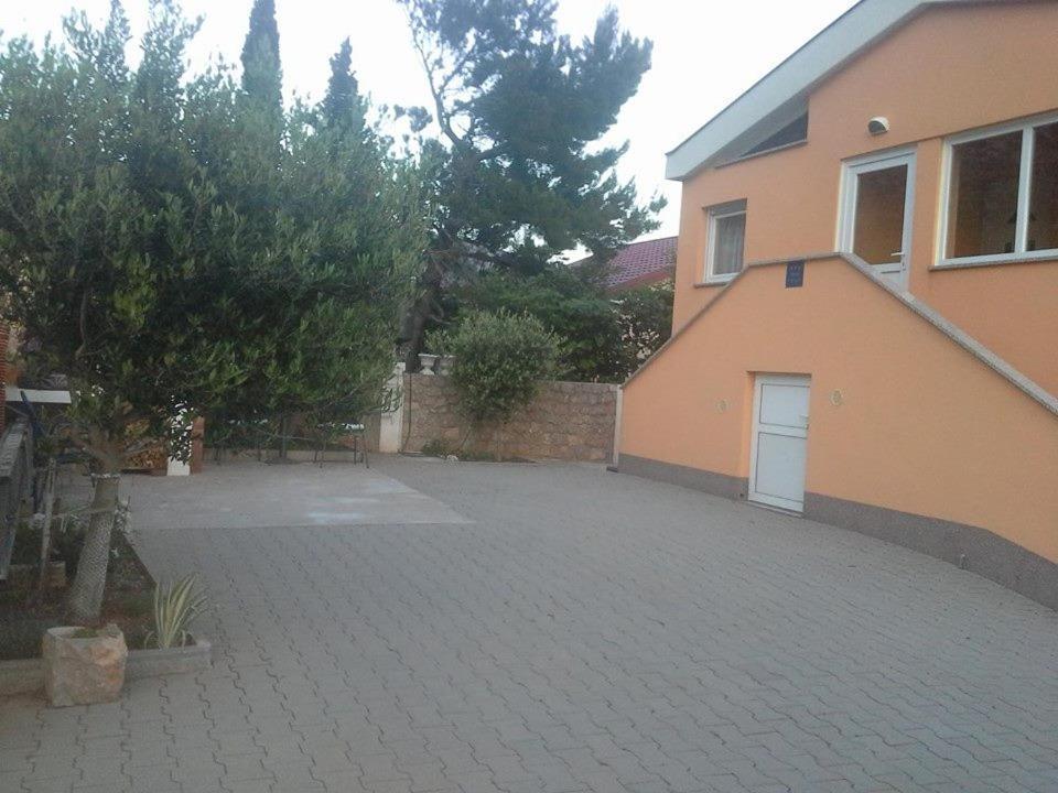 Apartmani Ivankovic 卡尔卢巴格 外观 照片